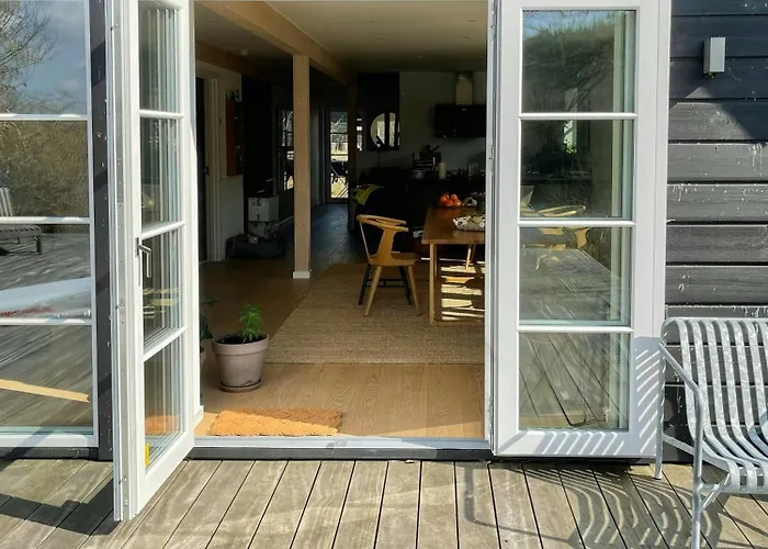 Lakeside In Scenic Virklund Holiday home *